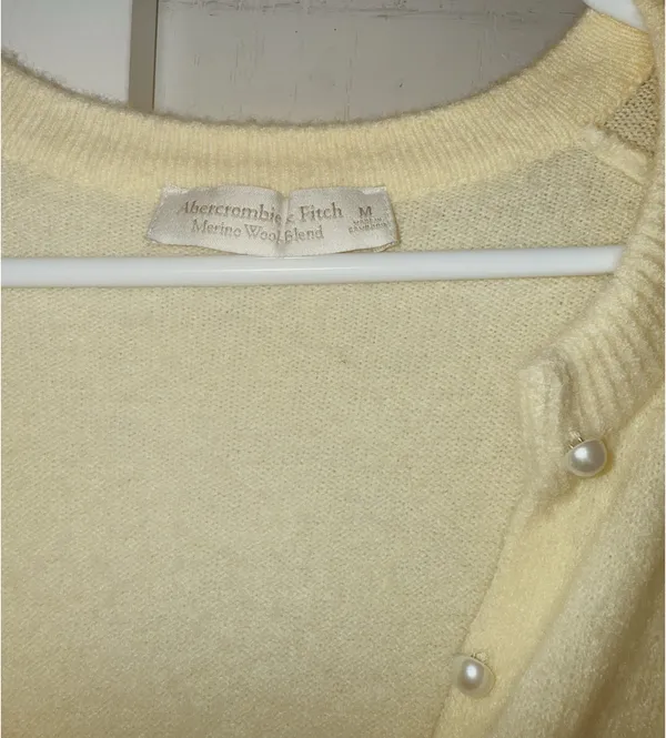 Abercrombie Butter Yellow Merino-Wool Blend Sweater - Image 3