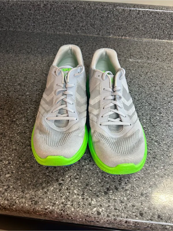 Skechers Light Gray Athletic Sneakers with Neon Green Soles - Image 6