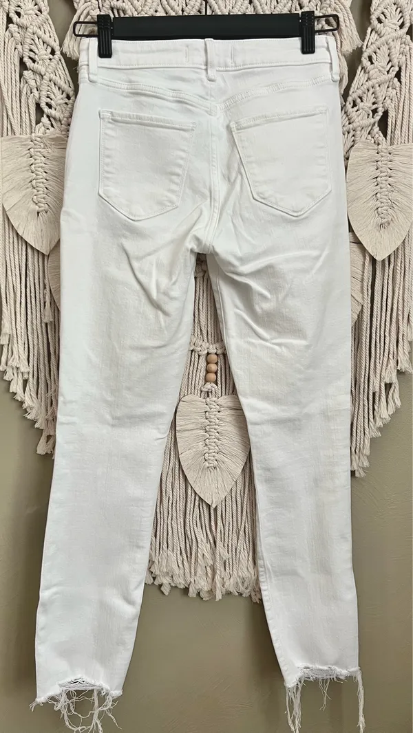 Abercrombie Mid Rise Skinny Ankle Jeans - Image 3