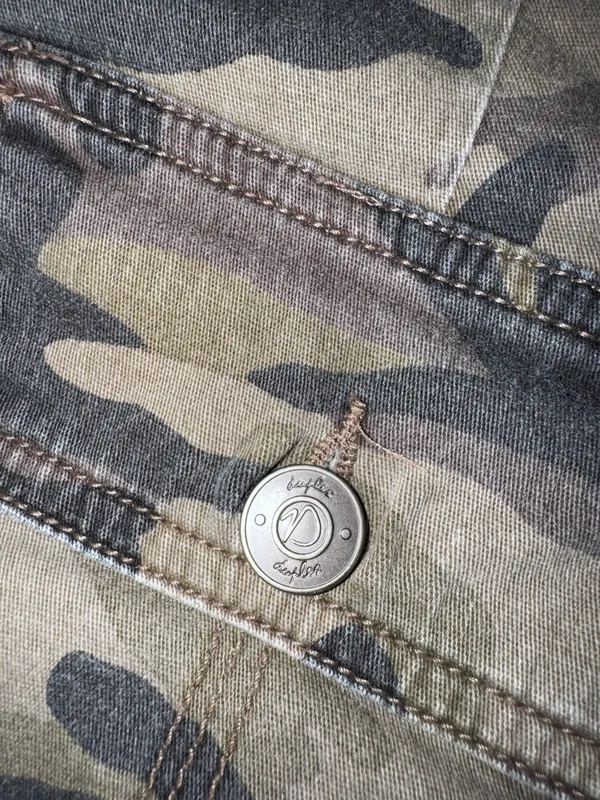 Duplex Y2k / 90s Style Olive Camouflage Bootcut Flare Jeans. Size 8 Petite - Image 7