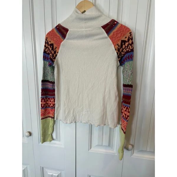 Free People‎ White Mutli Color Sleeve Turtle Neck Size XS - Image 2