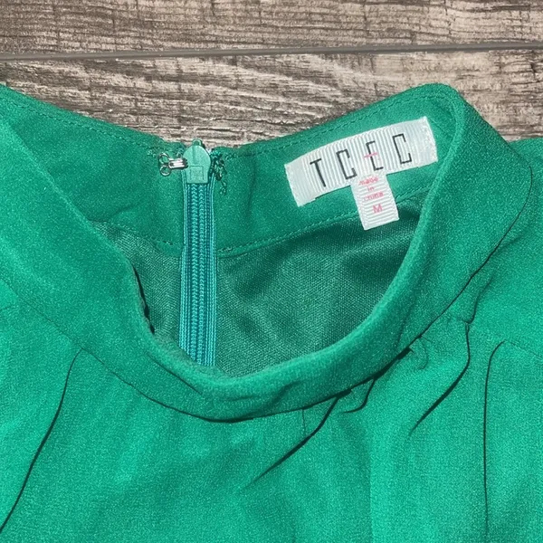 TCEC gorgeous green dress. perfect for weddings, parties, date night! - Image 4