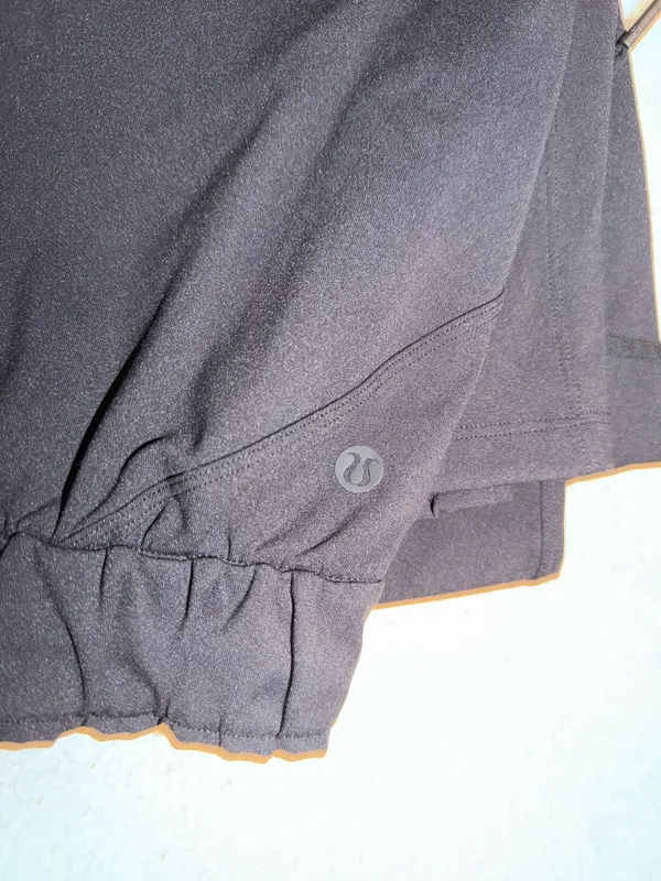 Lululemon Keep Moving Pants - Image 3