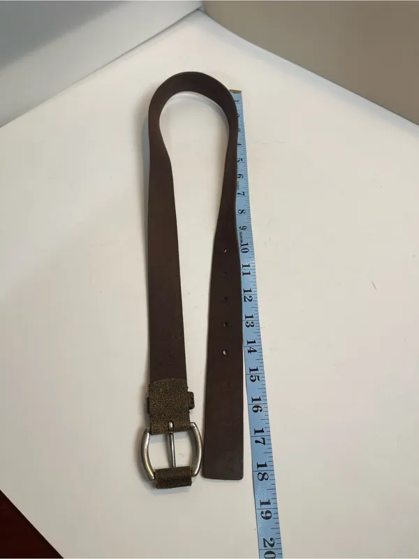 Vintage GUESS Italian Full Grain Leather Studded Brown Belt Medium - Image 7