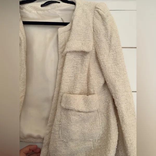 Zara cream Boucle Jacket - Image 3
