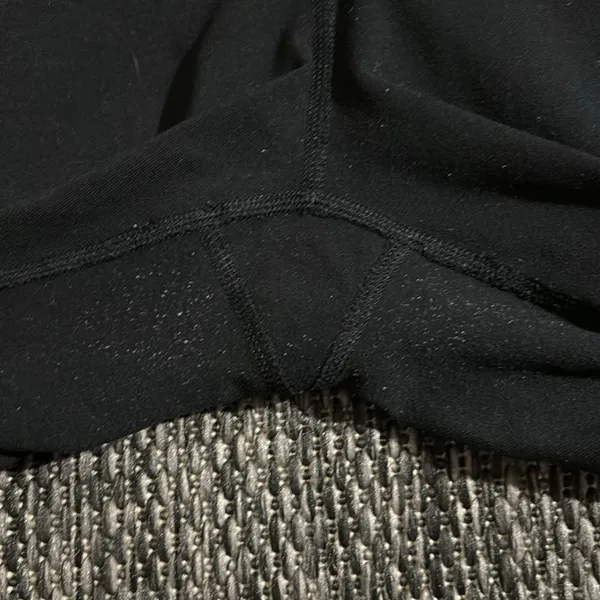 Lululemon Wunder Under Compressive Leggings Reversible Size 8 - Image 9