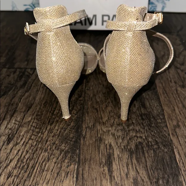 Dream Paris Elegant Gold Strappy Women's Heels - Image 2