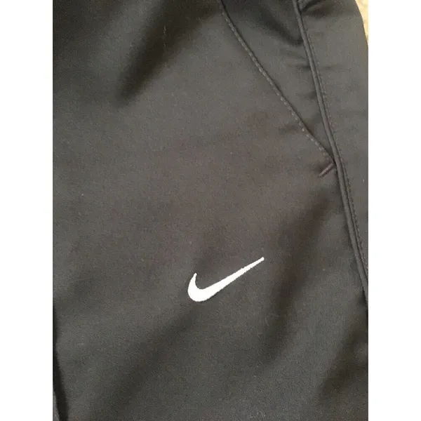 Nike Women's Black Athletic Capri Pants Pockets Size Medium - Image 3