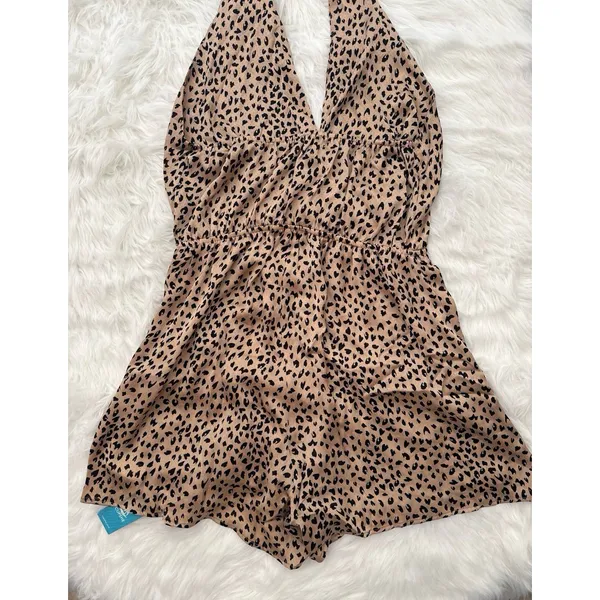 Cupshe Leopard Print Halter Romper Size Medium - Image 10