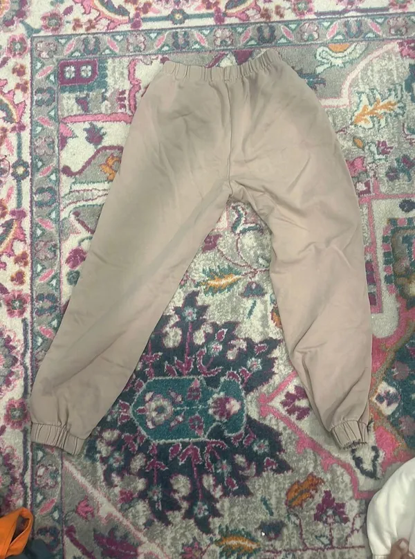 Brandy Melville Sweatpants - Image 3