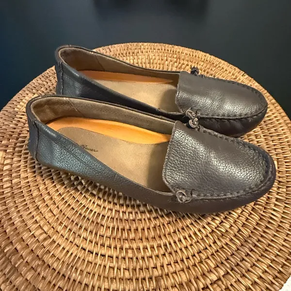 Eddie Bauer Brown Leather Loafers size 8‎ - Image 2