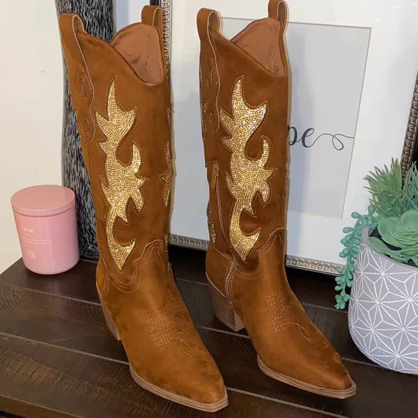 NWT!! Material Girl Brown Cowgirl Boots with Gold Accents Size 6.5 - Image 2