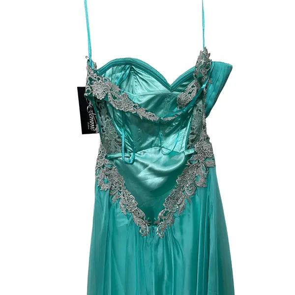 La Femme Elegant Chiffon‎ Gown Size 6 New with Tags - Image 7
