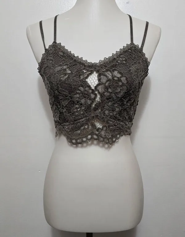 Buckle Willow & Root Grey Lace Cami Crop Top Spaghetti Strap Lingerie Tank Sz M - Image 2