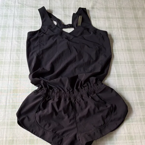 Lululemon Black Sleeveless Romper - Image 3