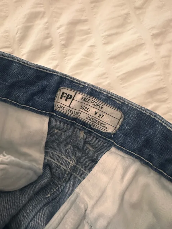 Free People Denim Shorts Eyelet detail - Image 4