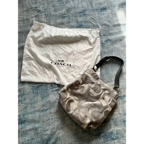 Coach Silver Gray Penelope Optic Jacquard C Monogram Hobo Shoulder Bag F17476 - Image 2