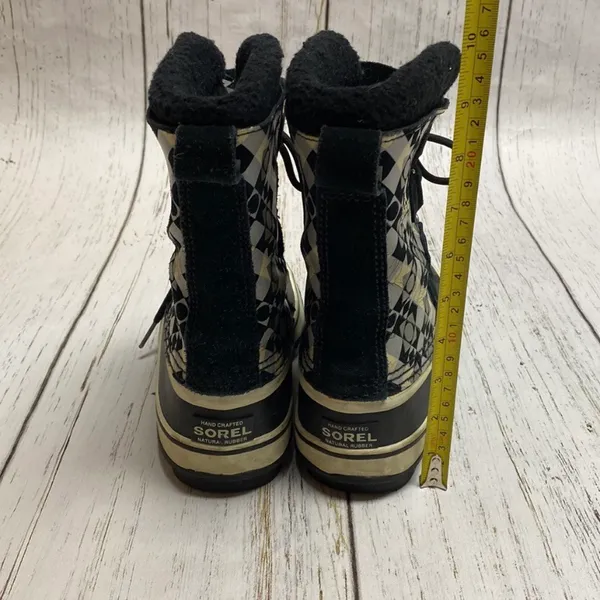 PAC Graphic Blue Waterproof Rubber Winter Boot Women's 5 - Image 2