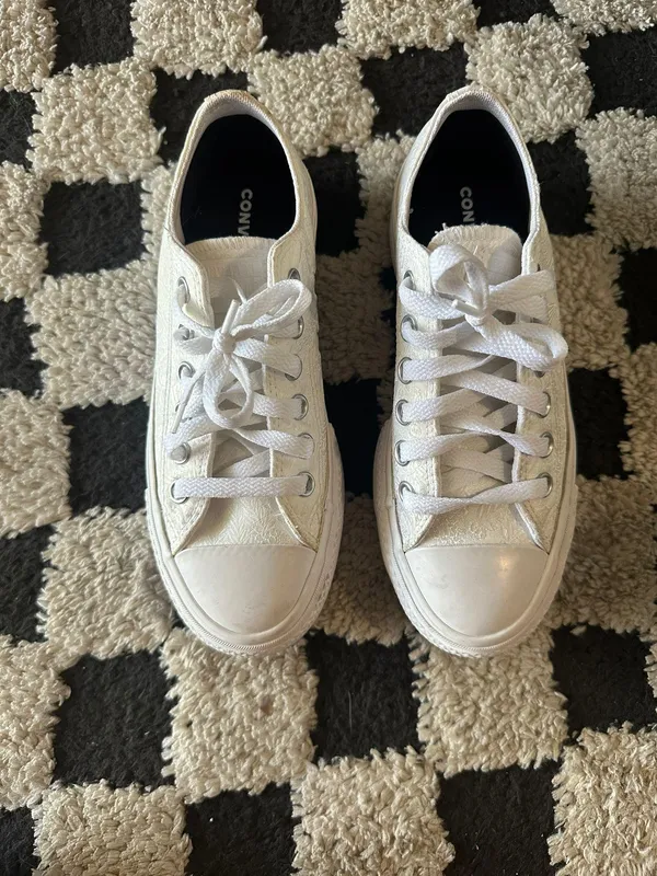 Converse Chuck Taylor All Star Platform Sneakers - Image 2