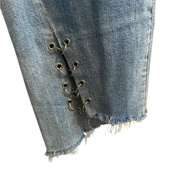 7 For All Mankind Ring-Detail Straight Jeans Riviera statement cropped capris - Image 6