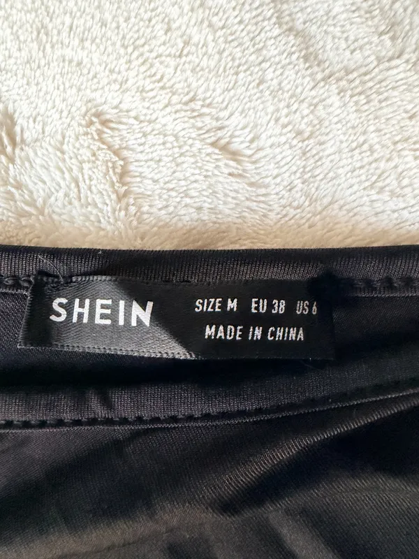 SHEIN Black One Shoulder Bodysuit Medium - Image 4