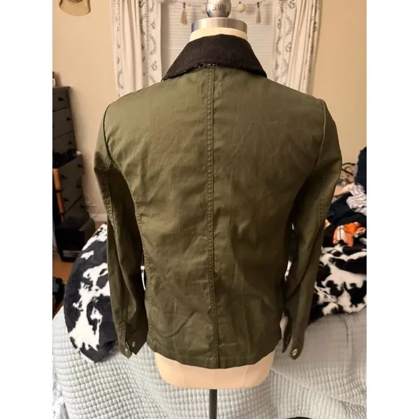 Trendy Fall J.Crew Barn/Field Jacket - Image 3
