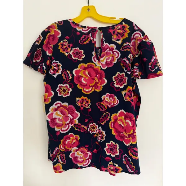 NWT St. John's Bay Womens Navy Floral Crew Neck Short Sleeve Blouse Size Large‎ - Image 3