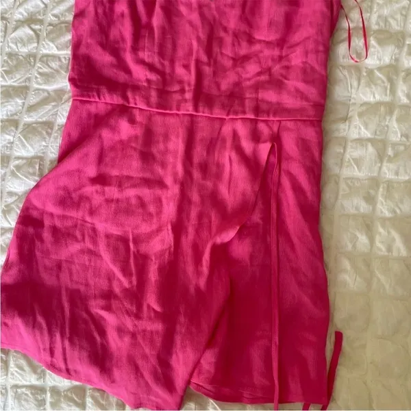 Superdown Karen hot pink side tie romper Xs‎ - Image 8