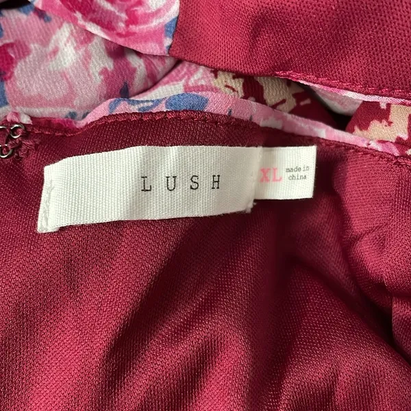 Lush Galata Chiffon Floral Midi Dress - Image 8