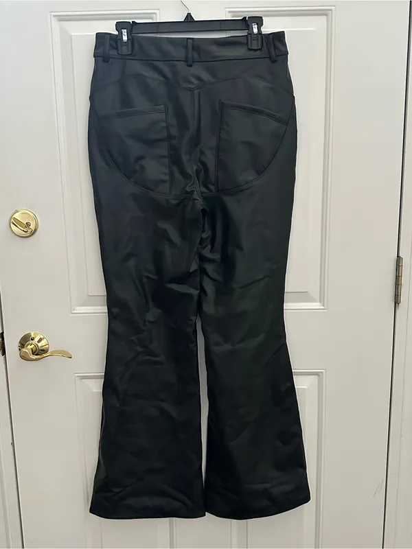 Halara Size L Women's Black Faux Leather Flared Pants NWOT - Image 10