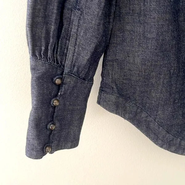 Banana‎ Republic Denim Crewneck Top. Size XS - Image 3