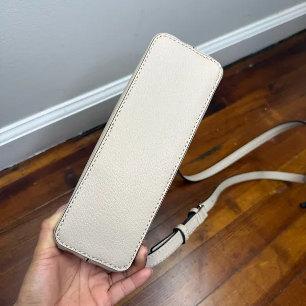 kate spade Cream and Light Beige Two-Tone Crossbody Bag - Image 4