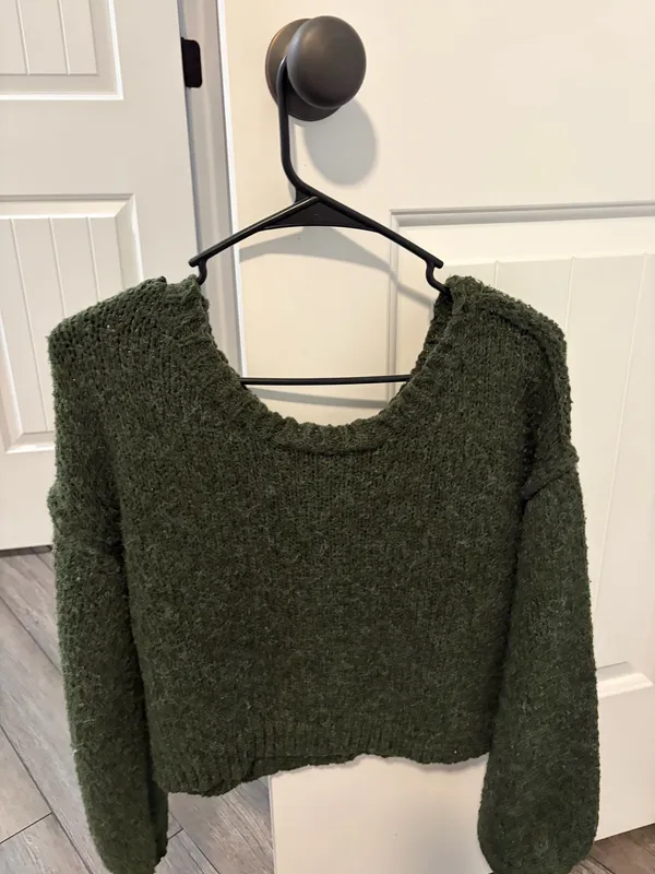 Lulus Green Sweater - Image 2