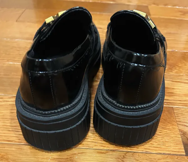 Primark Women's chunky platform Loafers with Gold Chain Accent size 7 - Image 18