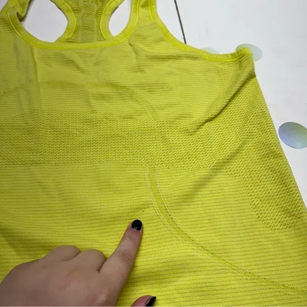 Lululemon Swiftly tech tank top yellow - Image 3