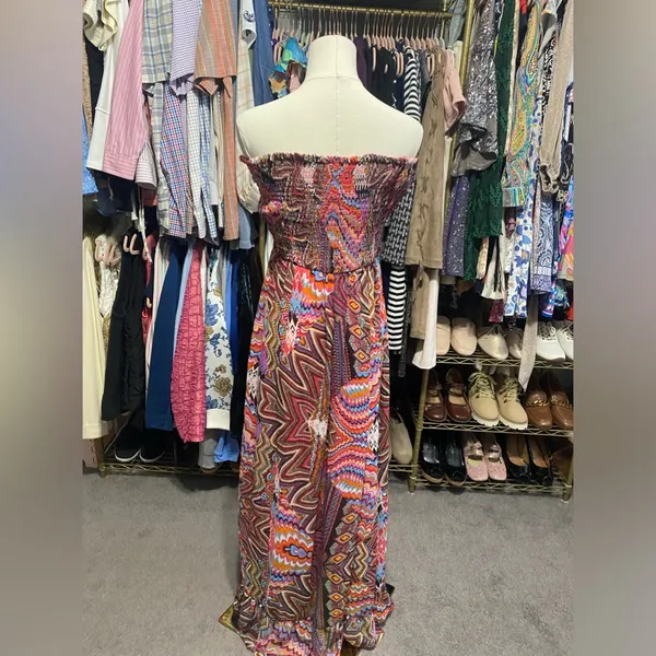 Fun & Flirt Bohemian Hi-Low Maxi Dress Size Medium. - Image 4