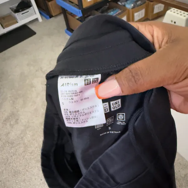 Uniqlo Women AIRism Jogger Pants Small Black Drawstring Pull On Casual Lounge - Image 7