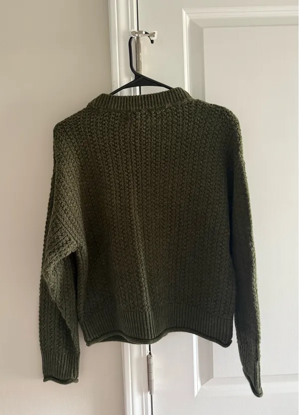 Universal Threads Sweater - Image 3