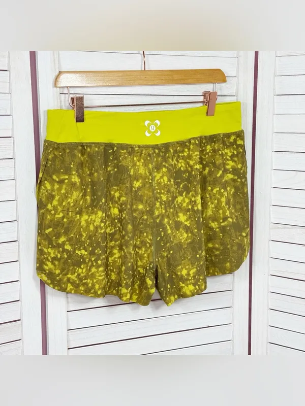 Lululemon SeaWheeze Find Your Pace Lined High Rise Running Shorts‎ Yellow 10 - Image 2