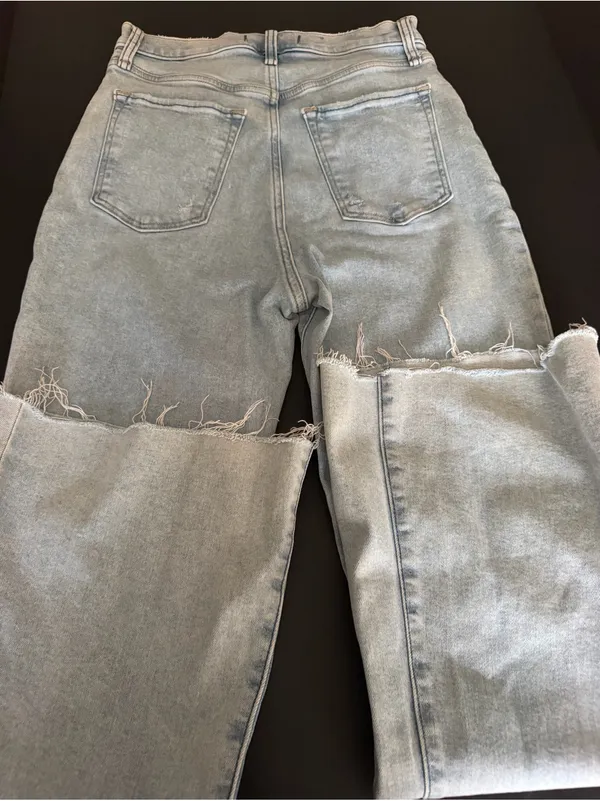 Abercrombie Curve Love Flare Ultra High Rise jeans. Women’s 6 - Image 5