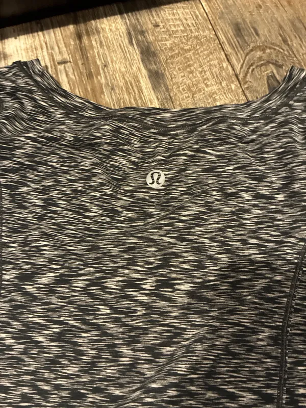 Lululemon Tee - Image 3