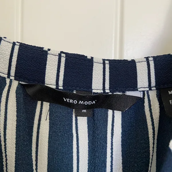 EUC Vero Moda women’s navy blue white striped button front midi dress medium‎ - Image 5
