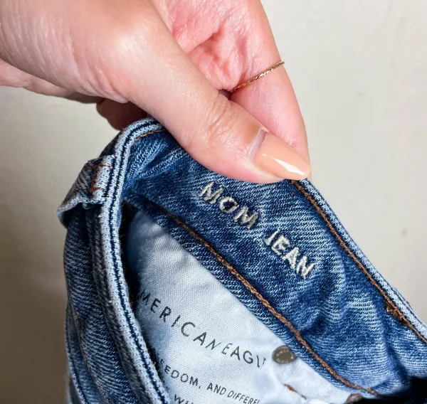 American Eagle Distressed Mom Jeans - Image 8