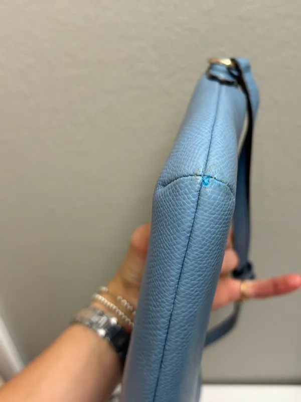 Authentic Coach Baby Blue Crossbody Bag - Image 8