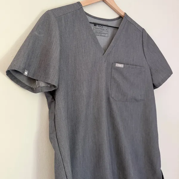 Figs Catarina One Pocket Scrub Top Graphite Grey Women’s Size Medium Nurse - Image 4