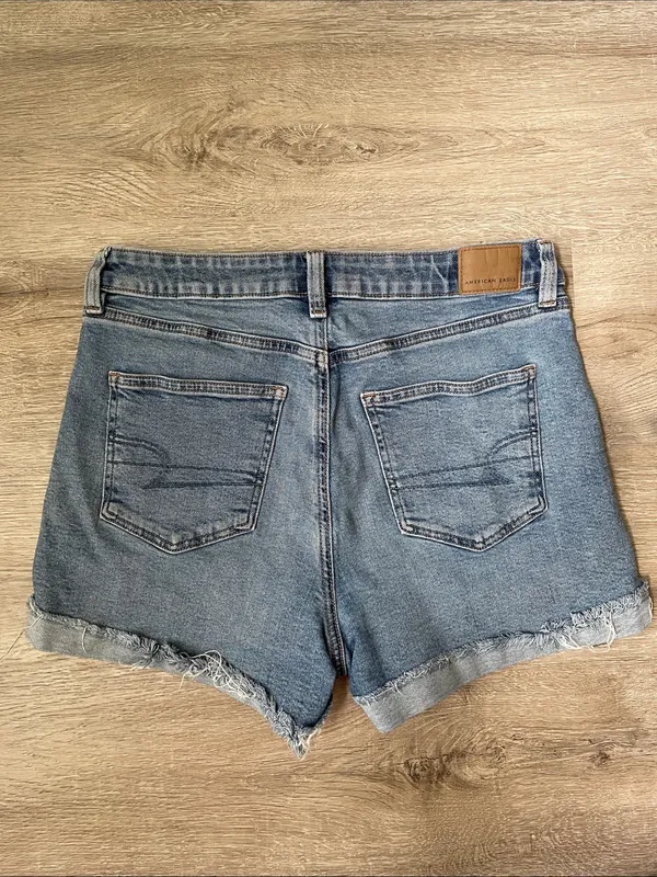American Eagle | Mom Short size 8 - Image 7