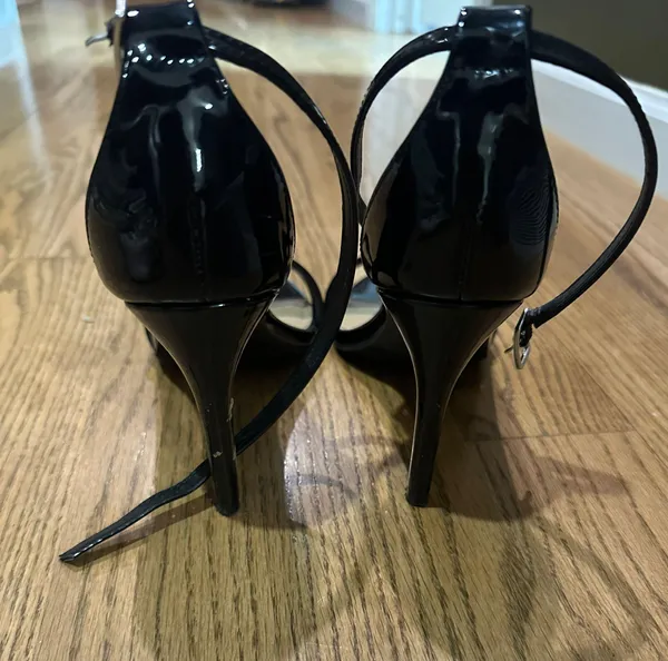 Apt. 9 Heels - Image 3