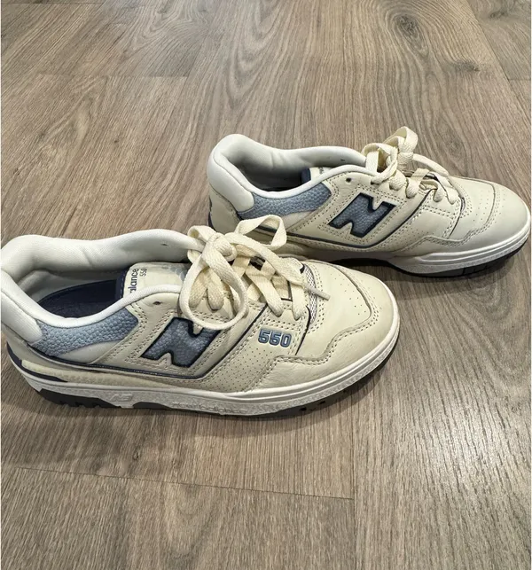 New Balance 550 Beige Vintage Indigo Sneakers - Image 5