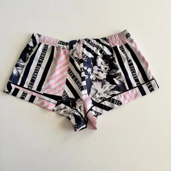 Victoria's Secret - Angel PJ Shorts and Tee in White Pink & Black - Image 3