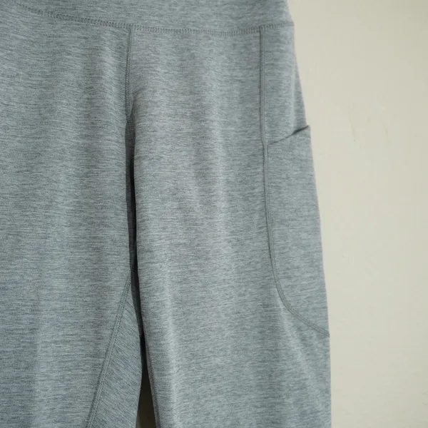Nike Women's Size Small Leggings Gray NEW High Rise 7/8 Dri-FIT Pockets Gym - Image 4